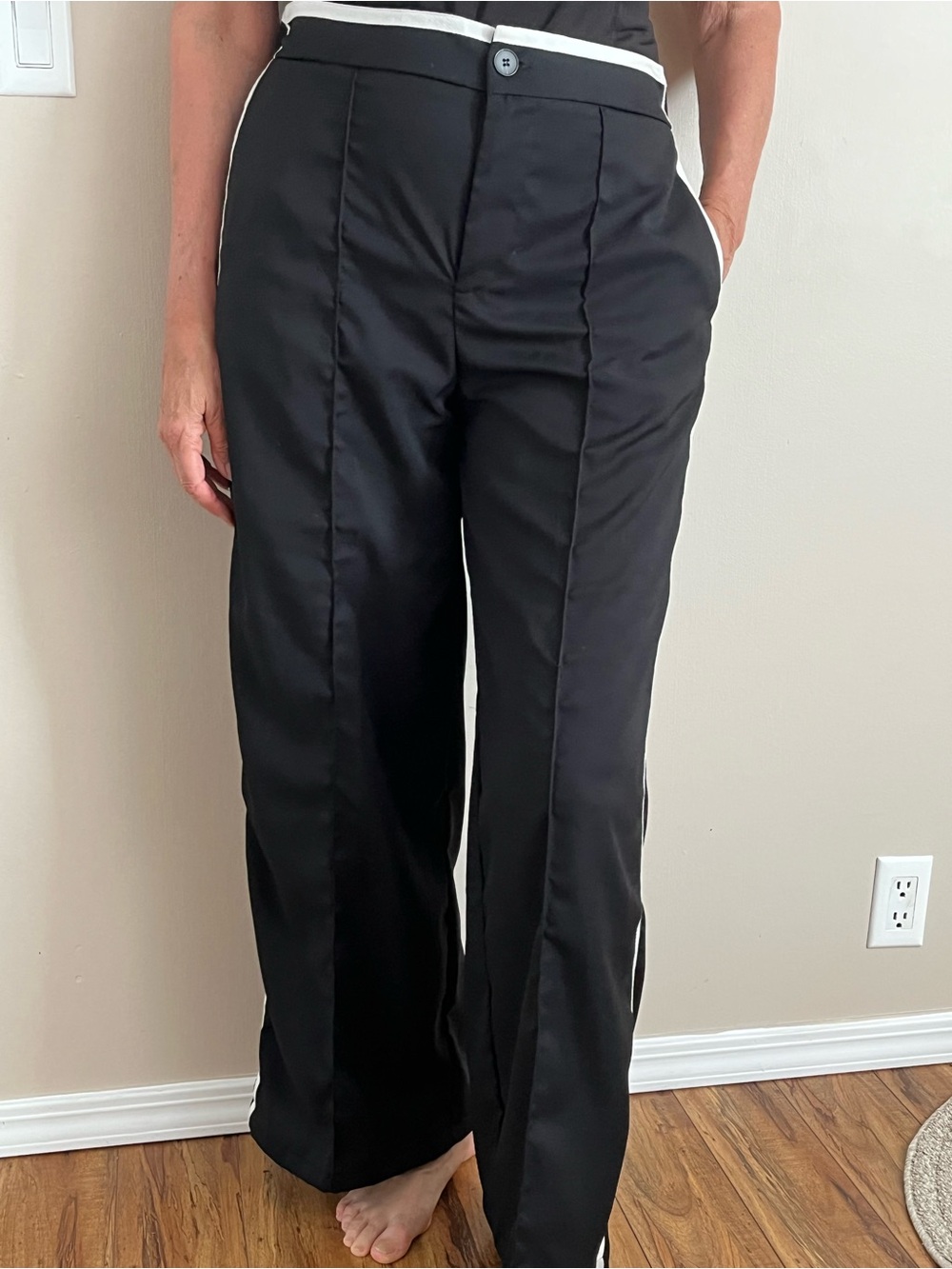 SHEIN Black Wide Leg Pants with White Trim